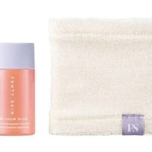 Fenty Beauty Cleanser in Peach and Cream